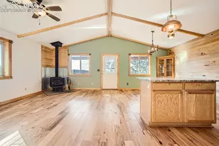 25 Amanda Cir, Florissant, CO 80816 - Photo 4