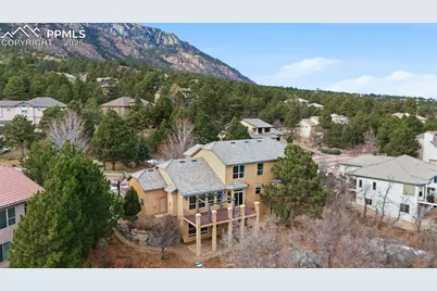 5805 Gladstone Street, Colorado Springs, CO 80906 - Photo 4