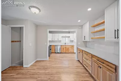 507 N 23rd Street, Colorado Springs, CO 80904 - Photo 24