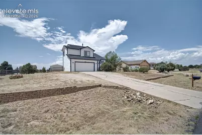 11515 Calgary Road, Peyton, CO 80831 - Photo 2