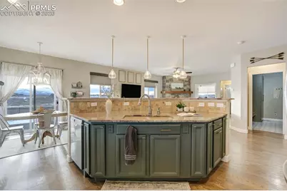 7310 Clovis Way, Colorado Springs, CO 80908 - Photo 8