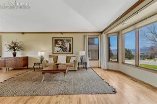 2255 Oak Hills Dr, Colorado Springs, CO 80919 - Photo 36