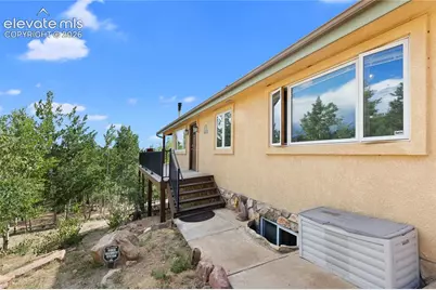 5853 W Highway 24, Divide, CO 80814 - Photo 40