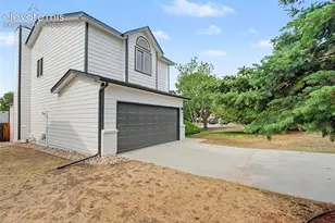 2730 Haystack Dr, Colorado Springs, CO 80922 - Photo 2