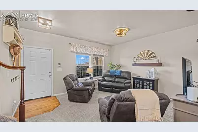 7507 Forest Valley Loop, Colorado Springs, CO 80908 - Photo 6