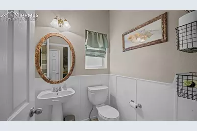 7507 Forest Valley Loop, Colorado Springs, CO 80908 - Photo 10
