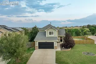 1005 Legend Oak Dr, Fountain, CO 80817 - Photo 2