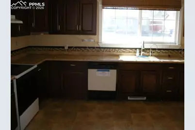 1209 Rosemont Drive, Colorado Springs, CO 80911 - Photo 10