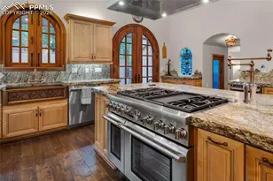 1815 Pine Grove Ave, Colorado Springs, CO 80906 - Photo 18