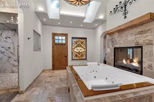 1815 Pine Grove Ave, Colorado Springs, CO 80906 - Photo 32