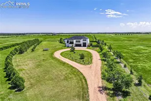 18135 Spur Ranch Rd, Peyton, CO 80831 - Photo 2