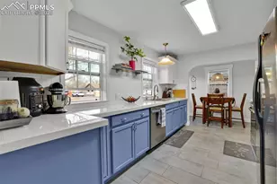 2411 Wyoming Ave, Pueblo, CO 81004 - Photo 8