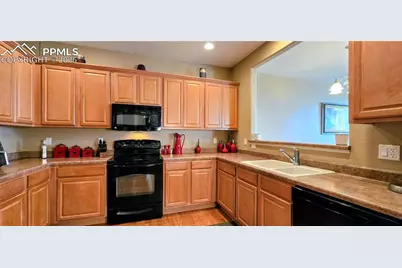 7094 Red Sand Grove, Colorado Springs, CO 80923 - Photo 10