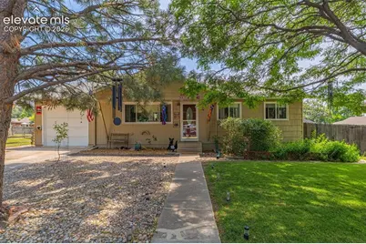 101 Trump Avenue, Colorado Springs, CO 80909 - Photo 2