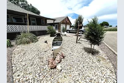 2831 Overton Road, Pueblo, CO 81008 - Photo 2