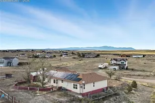 1994 E Akholt Ln, Pueblo, CO 81007 - Photo 8