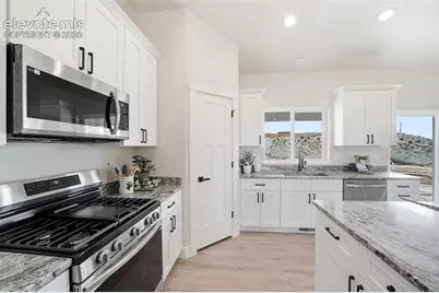 1218 N Challenger Place, Pueblo West, CO 81007 - Photo 10