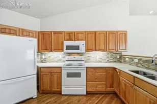 5547 Sonnet Heights, Colorado Springs, CO 80918 - Photo 14