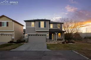 1890 Wildwood Pass Dr, Colorado Springs, CO 80921 - Photo 2