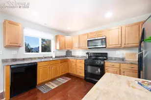 1890 Wildwood Pass Dr, Colorado Springs, CO 80921 - Photo 10