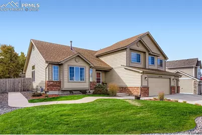 6718 Barrel Race Drive, Colorado Springs, CO 80923 - Photo 2