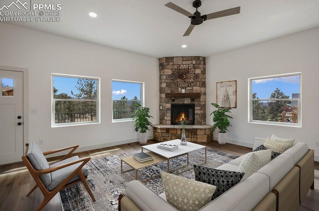 68 W Nevada Cir, Twin Rock, CO 80816