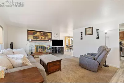 2122 Snyder Avenue, Colorado Springs, CO 80909 - Photo 4