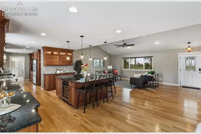 11760 Green Acres Lane, Colorado Springs, CO 80908 - Photo 10