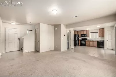 5718 Badenoch Terrace, Colorado Springs, CO 80923 - Photo 6