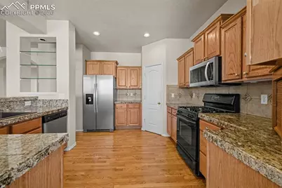 9736 Kings Canyon Drive, Peyton, CO 80831 - Photo 18