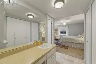 1098 Fontmore Rd, Colorado Springs, CO 80904 - Photo 20