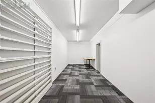 1055 N 18th St, Colorado Springs, CO 80904 - Photo 30