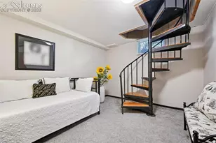 1055 N 18th St, Colorado Springs, CO 80904 - Photo 28