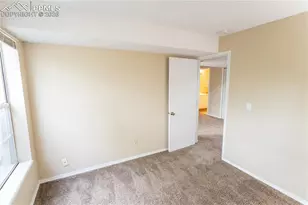 2048 Palm Dr, Colorado Springs, CO 80918 - Photo 36