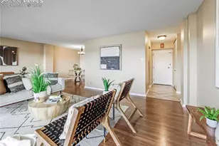 411 Lakewood Cir, Colorado Springs, CO 80910 - Photo 8