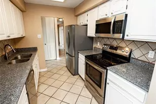 411 Lakewood Cir, Colorado Springs, CO 80910 - Photo 14