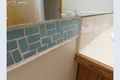 2022 Palm Drive, Colorado Springs, CO 80918 - Photo 32