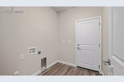 2402 Sunrise Lane, Pueblo, CO 81008 - Photo 26