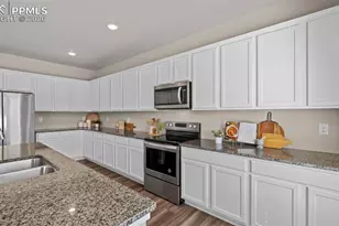 2402 Sunrise Ln, Pueblo, CO 81008 - Photo 12