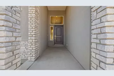 2402 Sunrise Lane, Pueblo, CO 81008 - Photo 8