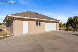 5749 St Charles River Dr, Pueblo, CO 81004 - Photo 38