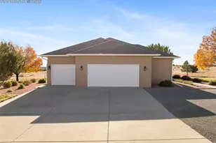 5749 St Charles River Dr, Pueblo, CO 81004 - Photo 48