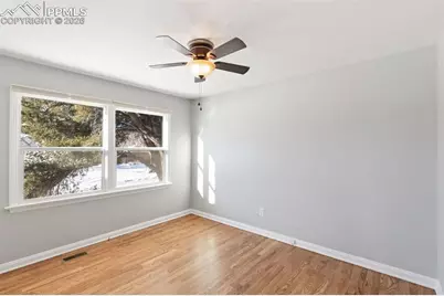 526 E La Salle Street, Colorado Springs, CO 80907 - Photo 10