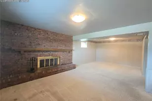 158 Buckeye Dr, Colorado Springs, CO 80919 - Photo 20