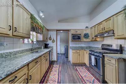 34 Fetlock Circle, Florissant, CO 80816 - Photo 18