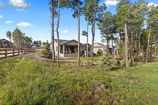 1734 Summerglow Ln, Monument, CO 80132 - Photo 4