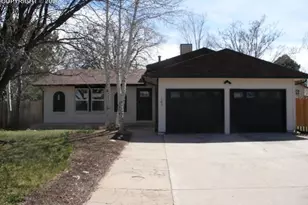 141 Kingsley Ave, Pueblo, CO 81005 - Photo 2