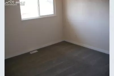 141 Kingsley Avenue, Pueblo, CO 81005 - Photo 30