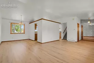 3865 Inspiration Dr, Colorado Springs, CO 80917 - Photo 4