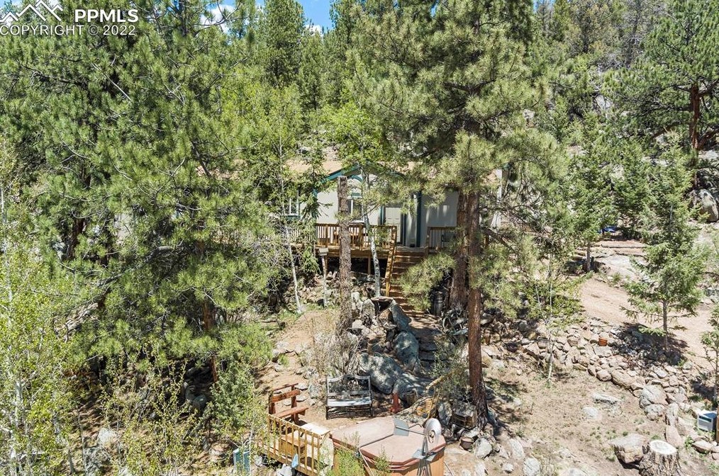 999 Plateau Dr, Twin Rock, CO 80816